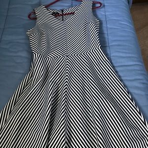 Talbots black/white striped dress Medium Petite